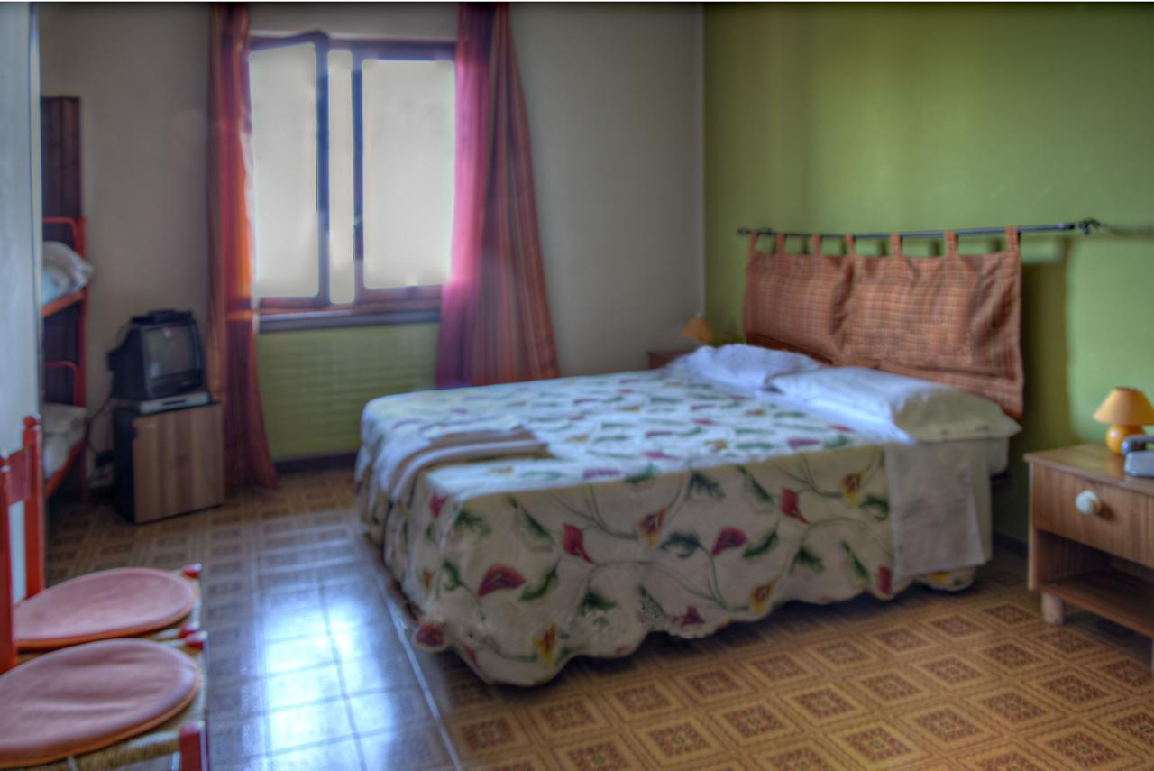 Albergo Rifugio Montecucco Piampaludo 외부 사진